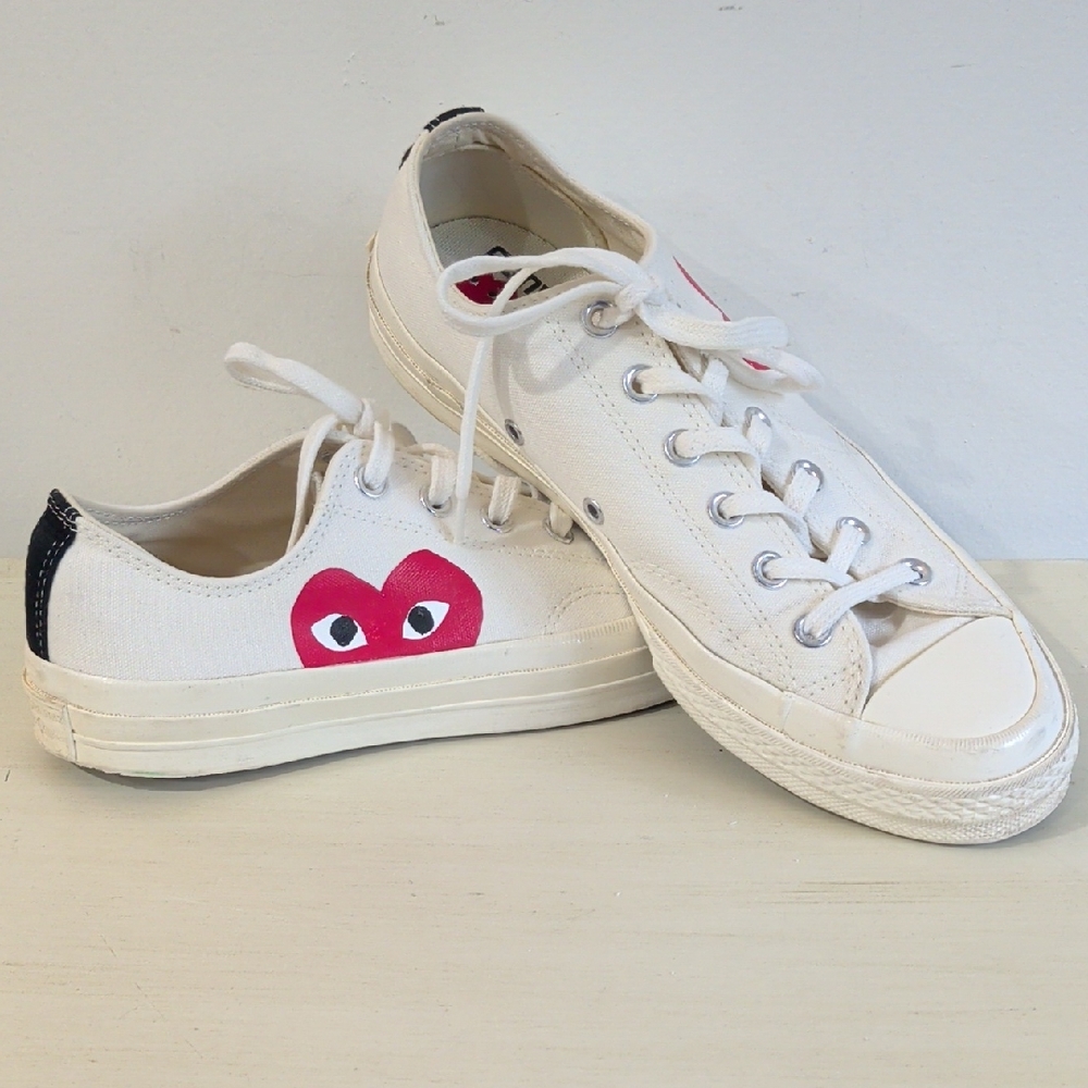 Converse Play Comme Des Garcons Sneskers With Hearts Size 8M
